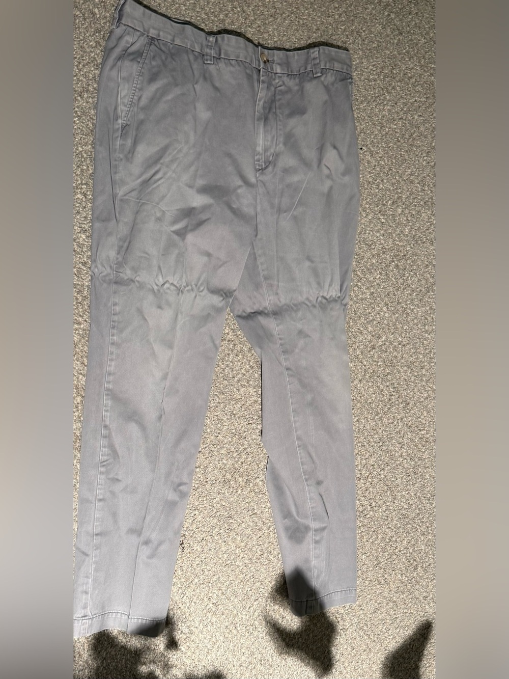 Vineyard Vines Men’s Chino Pants in Light Gray